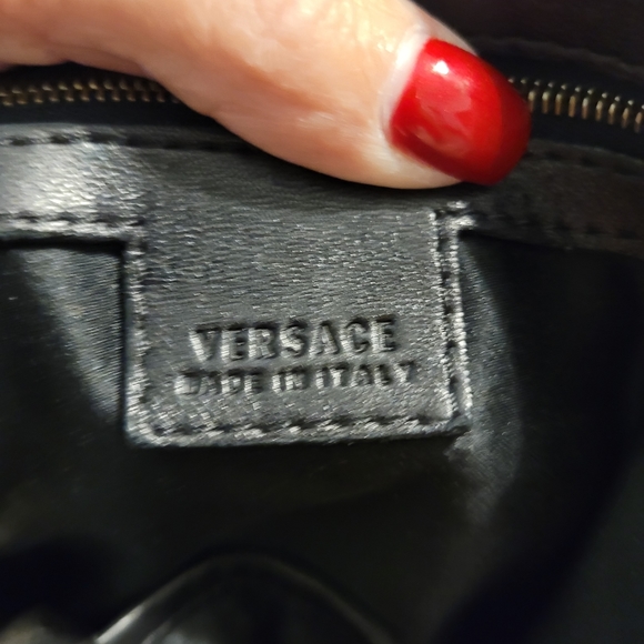 VINTAGE VERSACE HANDBAG - Picture 6 of 7